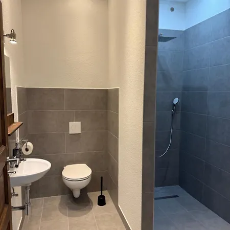 Funke D8 Fuer Monteure Lägenhet